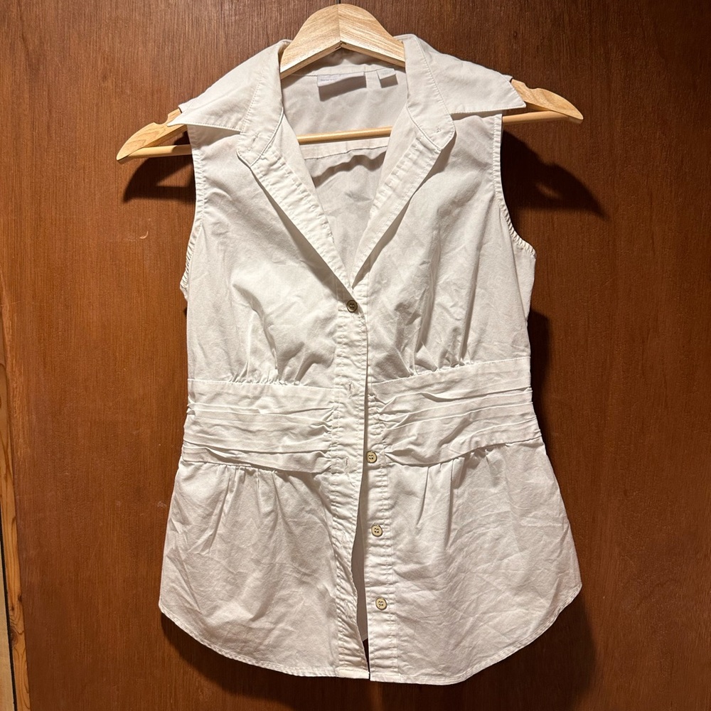 New York & Company White Fitted Buttoned Blouse